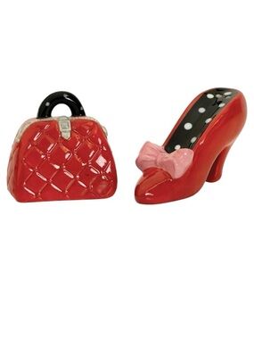 BOSTON WAREHOUSE New In Box Ceramic Shoe Purse Set Salt Pepper Shakers Red 2014